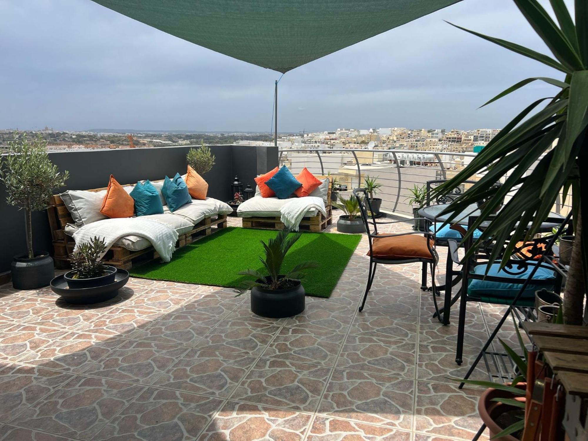 Trendy Seaside Escape 2 Bedroom Penthouse Marsaskala Luaran gambar